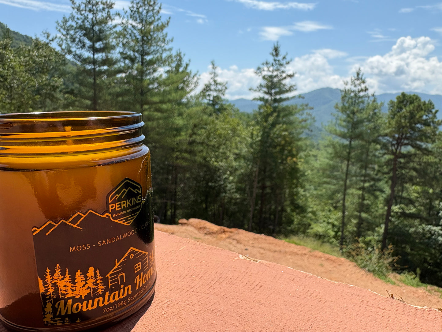Mountain Homesite - 7oz/198g Perkins Builder Brothers Scented Candle
