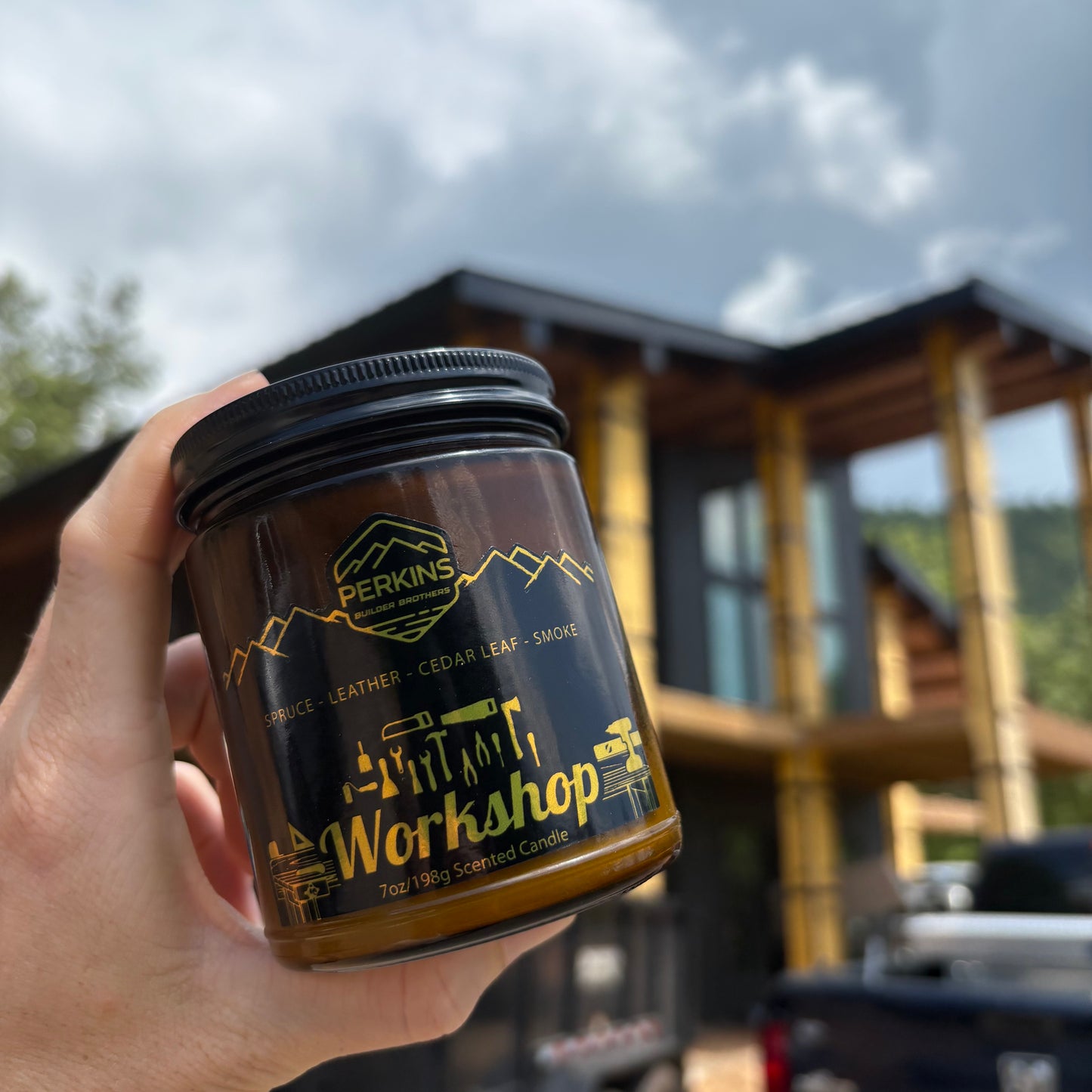 Workshop - 7oz/198g Perkins Builder Brothers Scented Candle