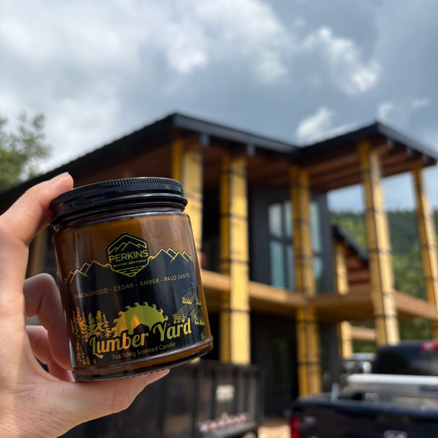 Lumber Yard - 7oz/198g Perkins Builder Brothers Scented Candle